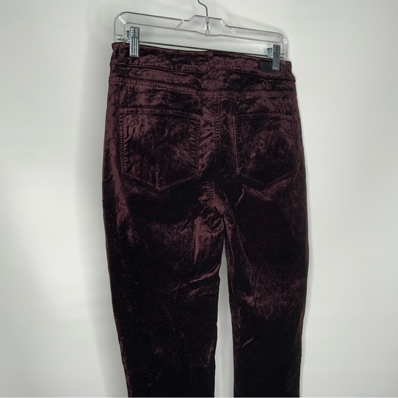 PAIGE burgundy velvet jeans. - Picture 5 of 9